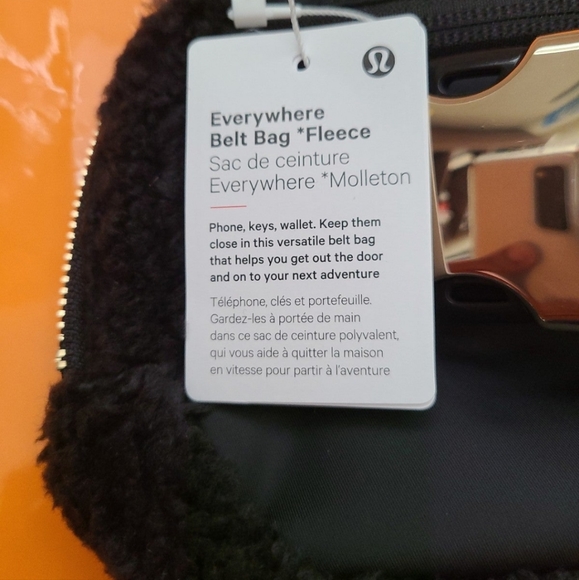 Lululemon everywhere belt bag fleece black&gold - Picture 3 of 5